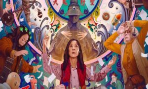 Crítica de la película: "Todo A La Vez Al Mismo Tiempo" ("Everything Everywhere All At Once").