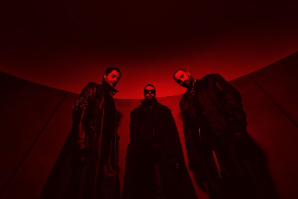 Swedish House Mafia es de los proyectos de música house más famosos de Europa. Son los dj: Steve Angello, Sebastian Ingrosso y Axwell.