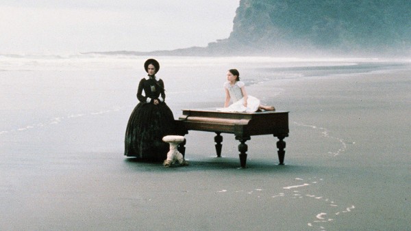 "El Piano" (The Piano) es una película dramática que ganó la Palma de Oro en el Festival de Cine de Cannes en 1993.