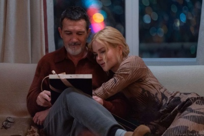 Escena de Babygirl con Antonio Banderas y Nicole Kidman. Crítica de la película dirigida por Halina Reijn.